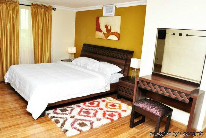 Westown Hotel Lagos Exterior photo